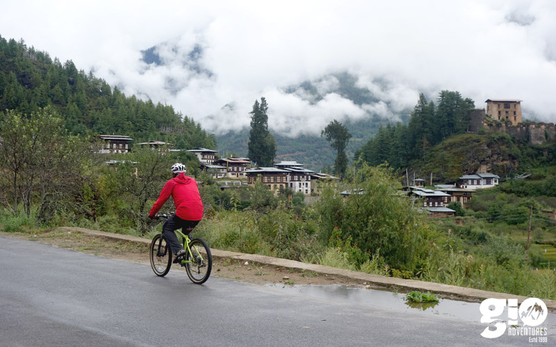 bhutan-cycling1.jpg