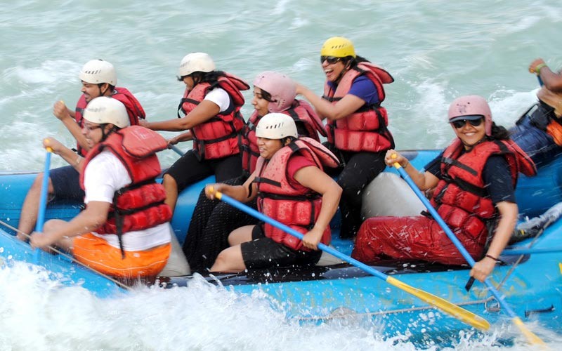 public/images/products/alaknanda-rafting.jpg