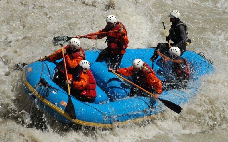 public/images/products/rafting4.jpg